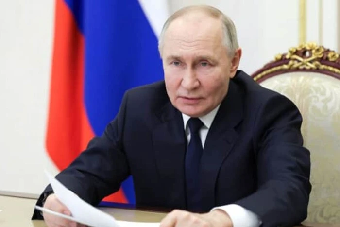 Die RF greift die Ukraine mit 'Shaheeds' an. Ignoriert Putin den Waffenstillstand?