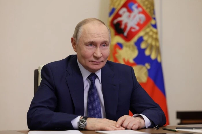 Sztuczna inteligencja ogłosiła rok śmierci Putina