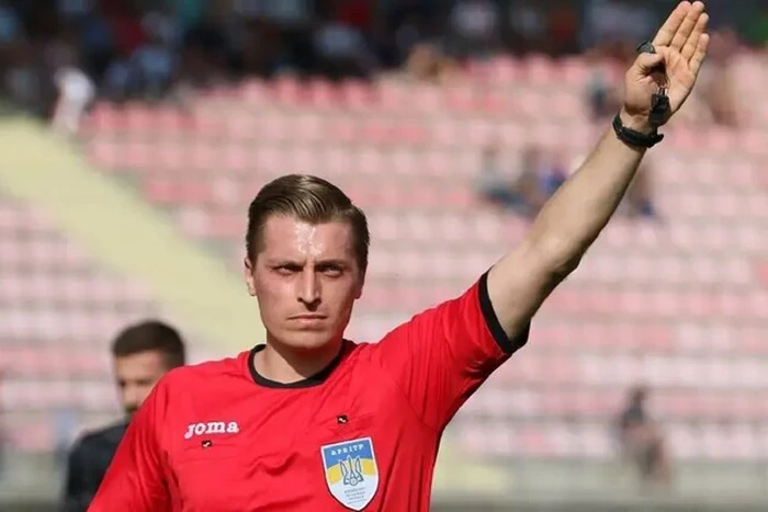 Ukraińscy sędziowie będą pracować na meczu finałowym rundy młodzieżowego Euro-2025