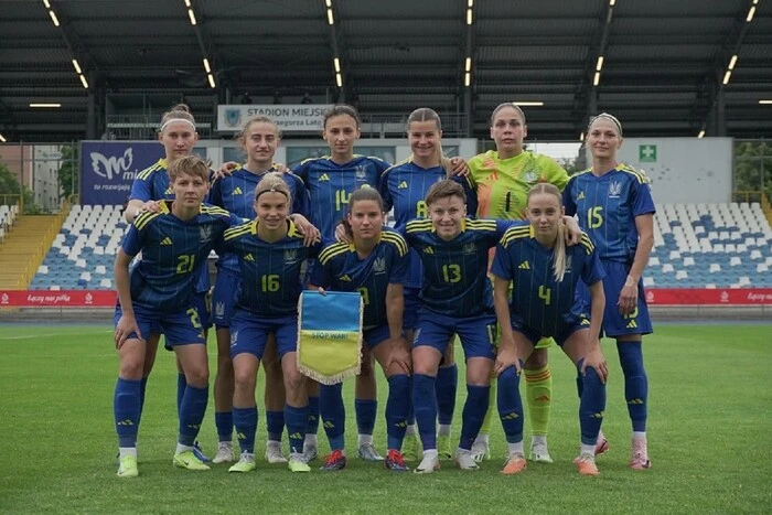 Die Frauen-Nationalmannschaft der Ukraine hat ein Freundschaftsspiel gegen Polen ausgetragen