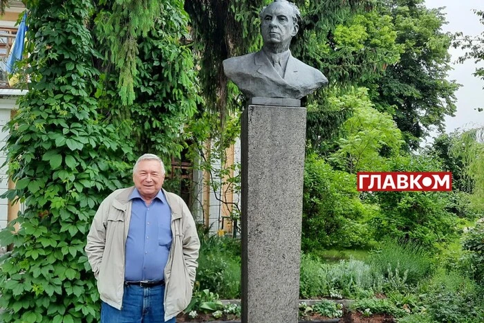 Kochali Maxima Rylskiego. Wnuk poety opowiedział o romansach sławnego dziadka