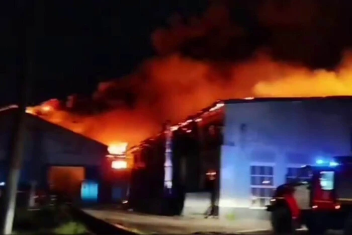 Im Gebiet Irkutsk bricht ein Lokomotivdepot aus (Video)