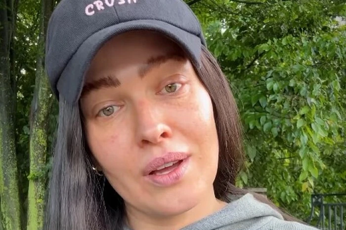 Astaueve reagierte scharf auf Hasser, die ihr Aussehen in einem Spendenvideo kritisierten