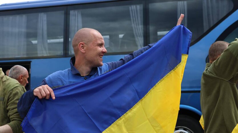 Die Ukraine hat 307 Verteidiger aus Russland zurückgebracht: Der Austausch von 1000 zu 1000 wird fortgesetzt