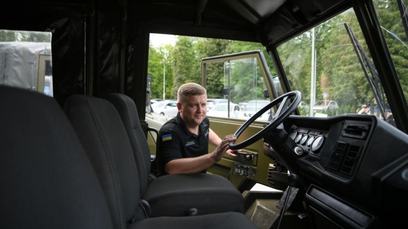 For Diesel Mechanics in 'Azov' There is Work - Good Pay and Bonuses