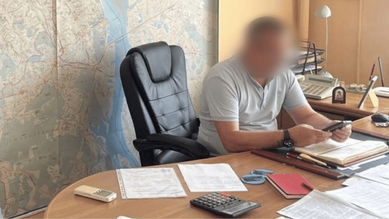 Закупка оборудования за миллионы — в Киеве задержали должностного лица