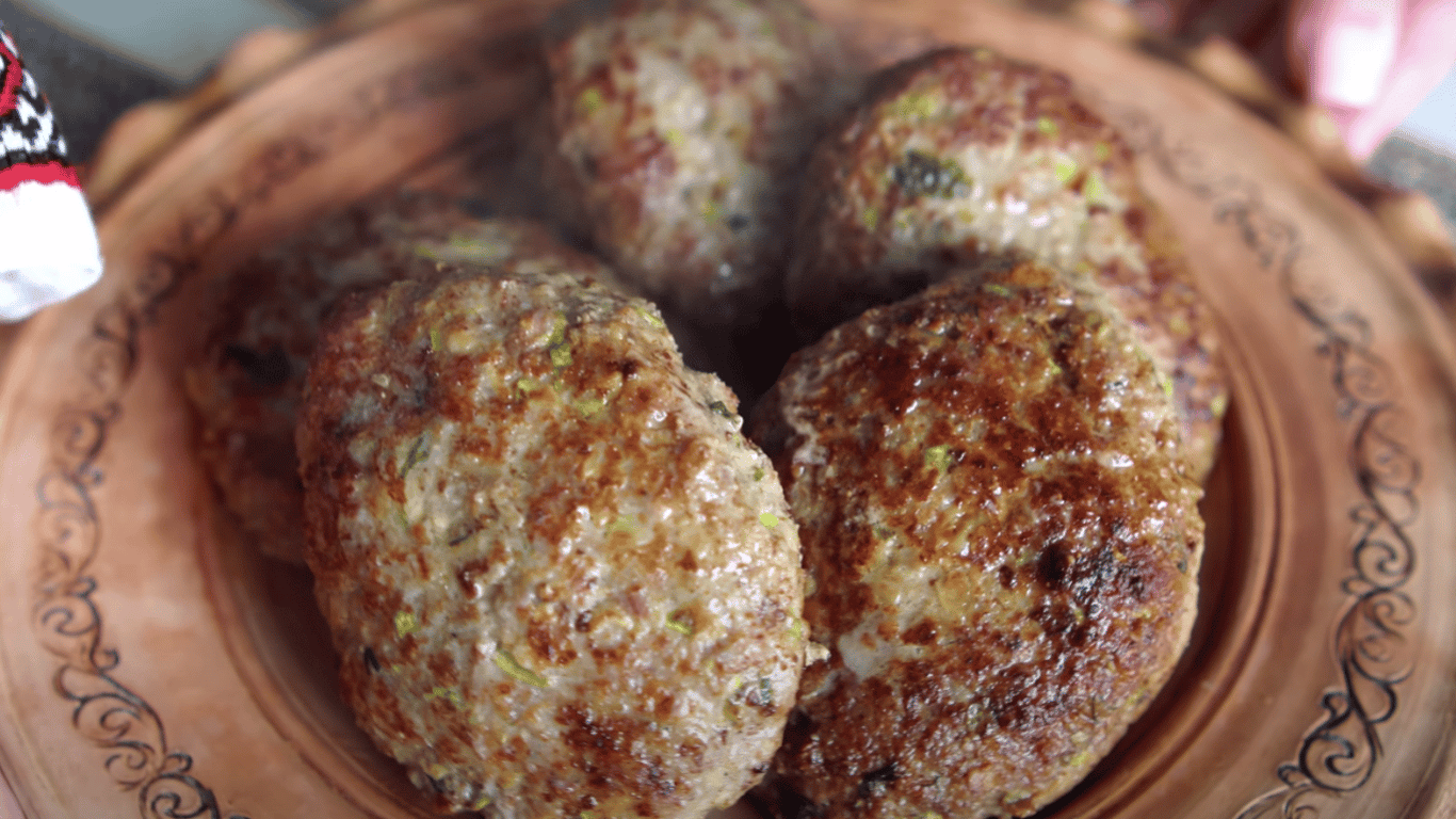 Zucchini- und Schweinekoteletts - eine echte podolische Klassik