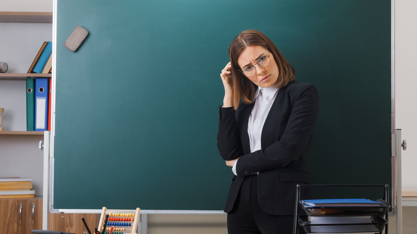 Dochody w edukacji - co stanie się z pensjami nauczycieli w sierpniu