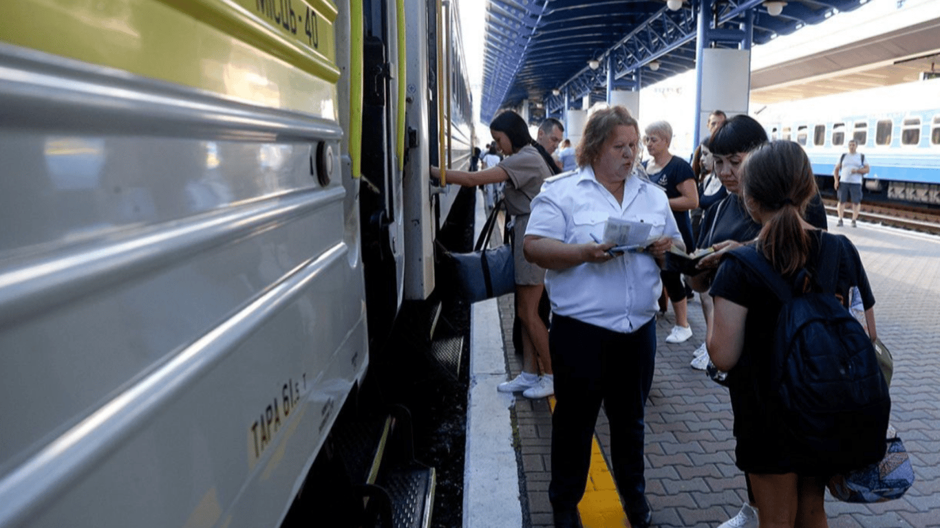 Peak Vacation — Ukrzaliznytsia Adds Another Train for Summer