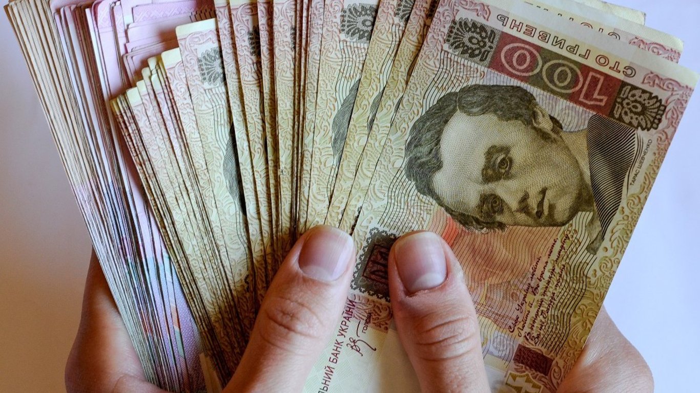 Штрафи за великі доходи — кому з ФОПів загрожує покарання у 2025
