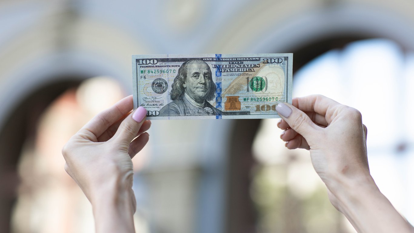 Dollar Denominations - Which Foreign Bills to Take in Exchange Offices