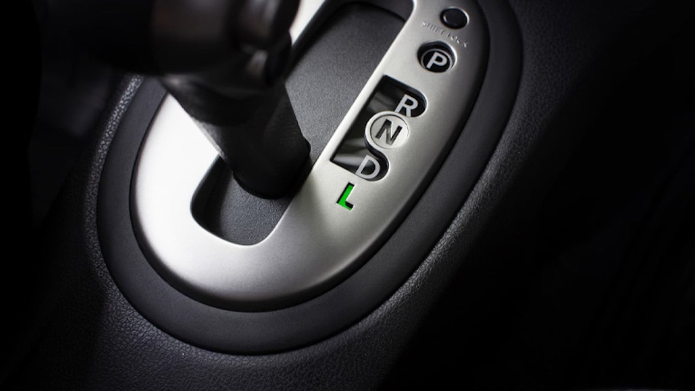 The Mysterious L Mode on Automatic Transmissions in Cars - What Is It For