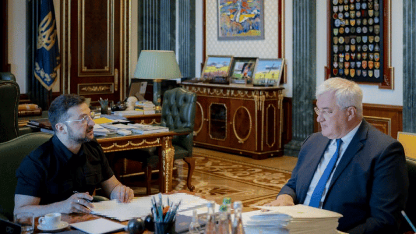 Zeleński mianował 16 nowych ambasadorów Ukrainy