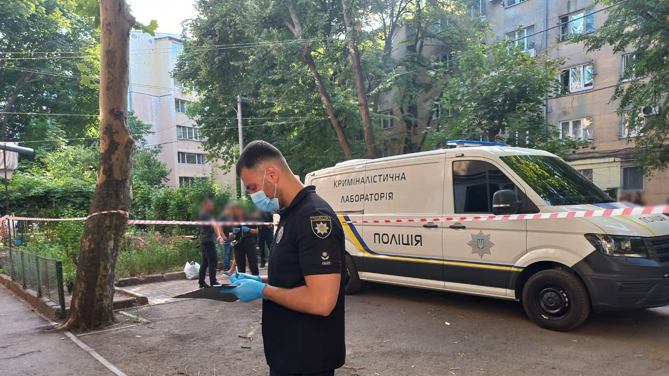 За образу ножа под ребра — что грозит одесситу