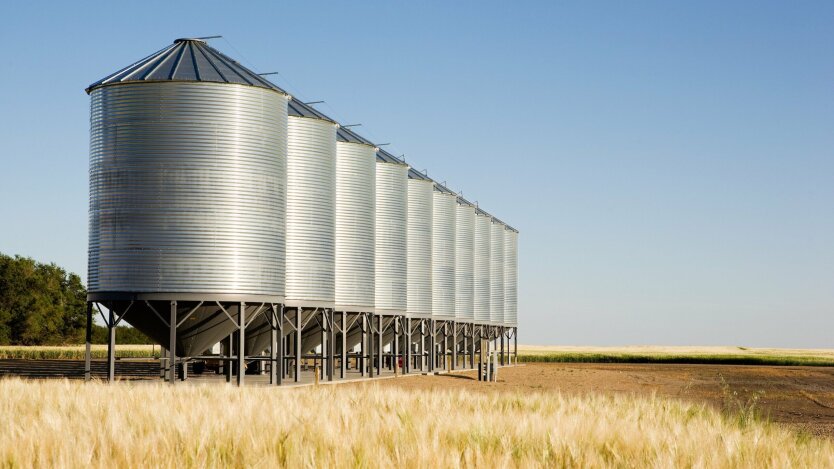 In Ukraine, they want to build 400 elevators with a capacity of 5 million tons of grain