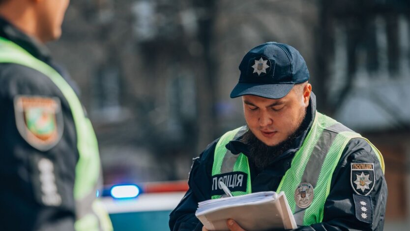 Laute Motoren, Driften und Geschwindigkeit: Was ukrainische Fahrer unter den neuen Regeln erwartet